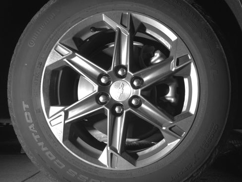 Used 2025 Chevrolet Blazer LT FWD image 13