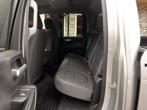 Used 2021 Chevrolet Silverado 2500 Custom w/ Custom Convenience Package AWD/4WD image 19