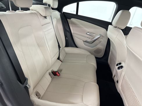 Used 2023 Mercedes-Benz CLA 250 image 30