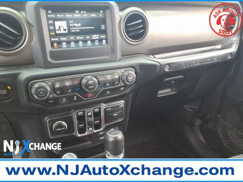 Used 2019 Jeep Wrangler Unlimited Sport S image 33