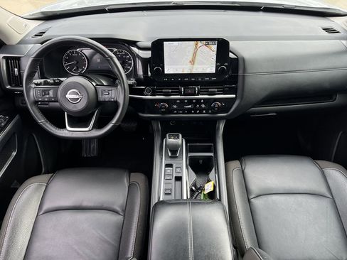 Certified 2023 Nissan Pathfinder SL w/ SL Premium Package image 9