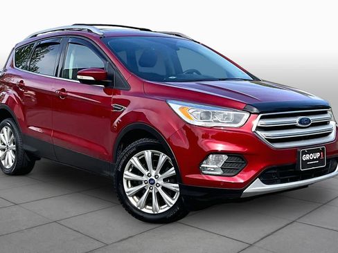 Used 2018 Ford Escape Titanium AWD/4WD image 3