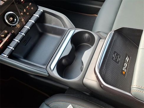 New 2026 GMC Terrain AT4 w/ Convenience Package III image 19