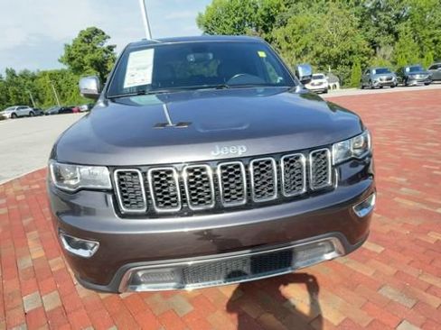Used 2021 Jeep Grand Cherokee Limited w/ Sun & Sound Group AWD/4WD image 4