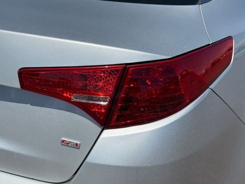 Used 2013 Kia Optima LX FWD image 9