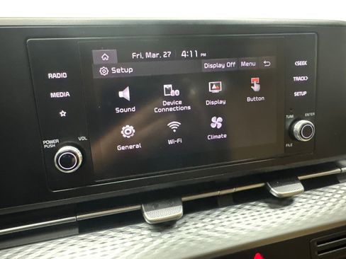Used 2024 Kia Carnival LX FWD image 64