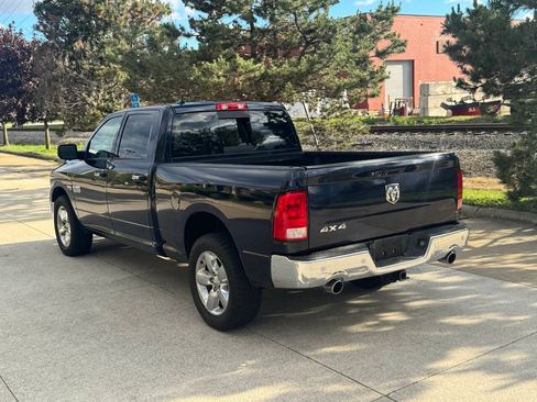 Used 2015 RAM 1500 Big Horn AWD/4WD image 3