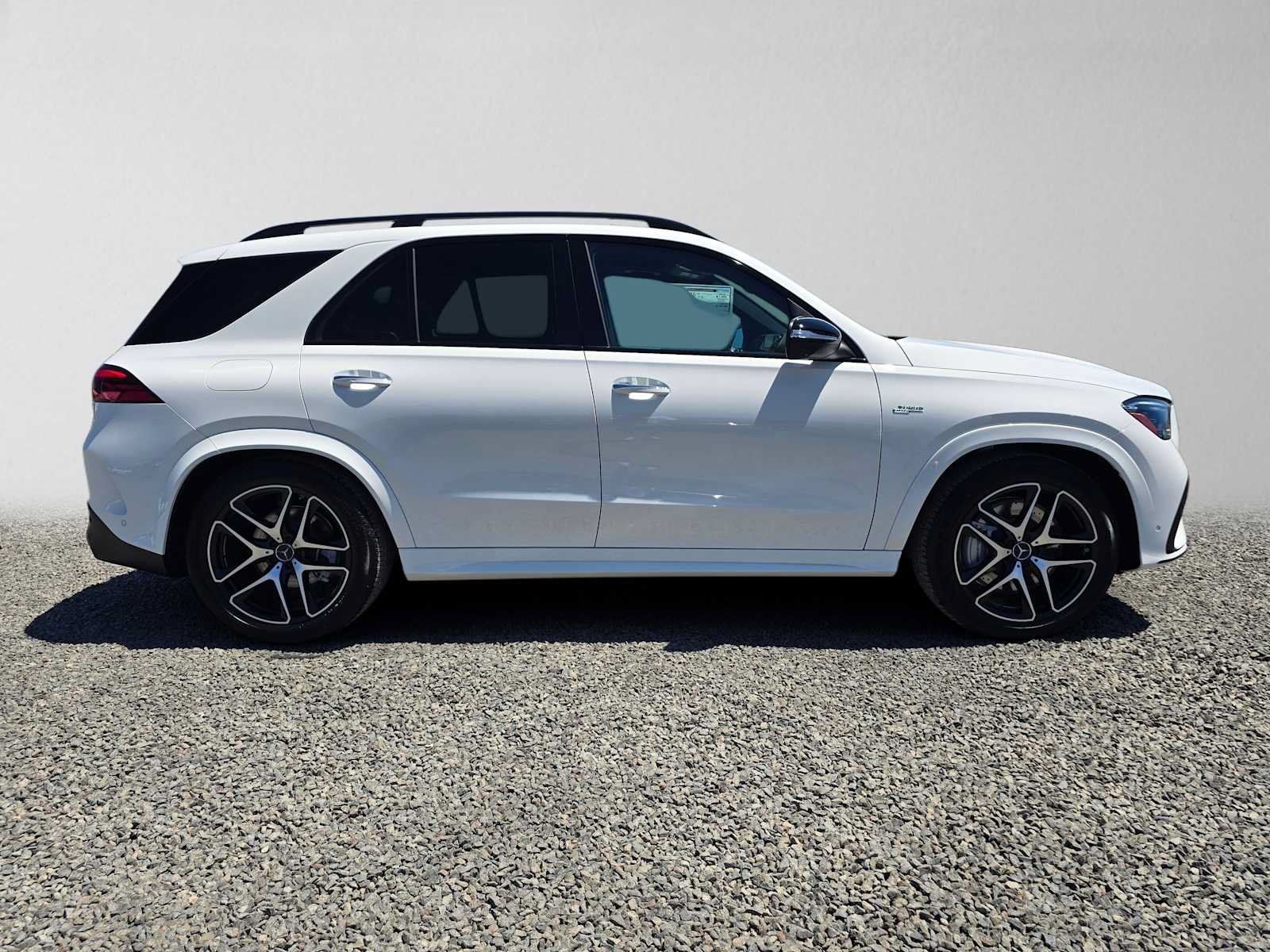 New 2026 Mercedes-Benz GLE 53 AMG 4MATIC image 2