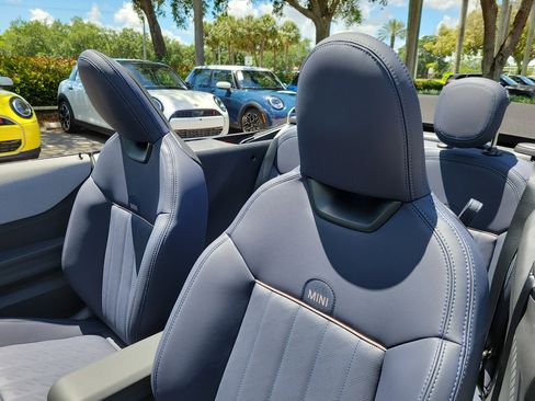 New 2026 MINI Cooper S image 10