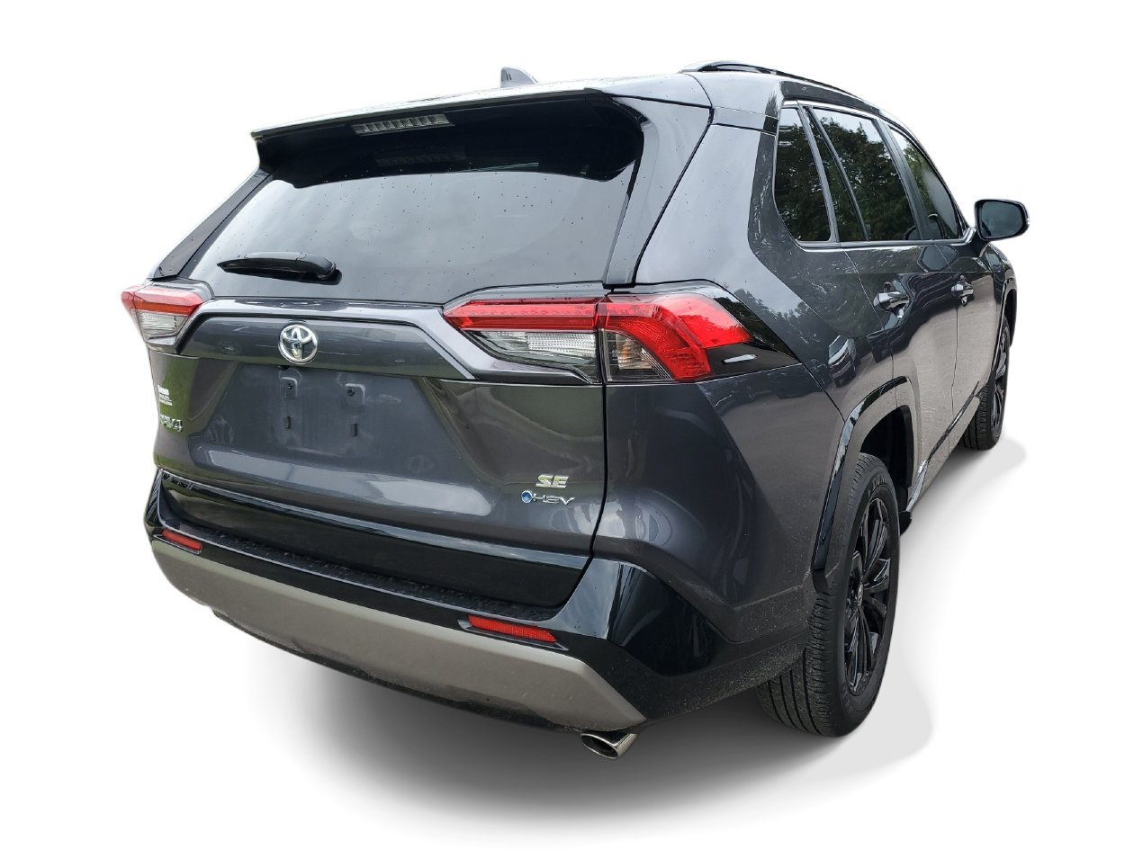 Used 2025 Toyota RAV4 SE AWD/4WD image 4