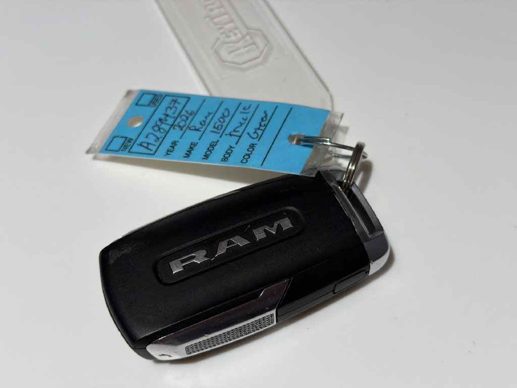 Used 2026 RAM 1500 Laramie AWD/4WD image 35