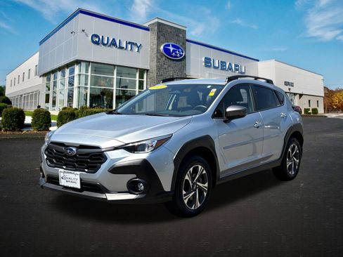 Used 2024 Subaru Crosstrek 2.0i Premium AWD/4WD image 1