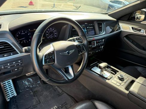 Used 2018 Genesis G80 3.3T Sport image 32