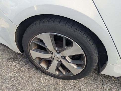 Used 2020 Kia Optima S image 21