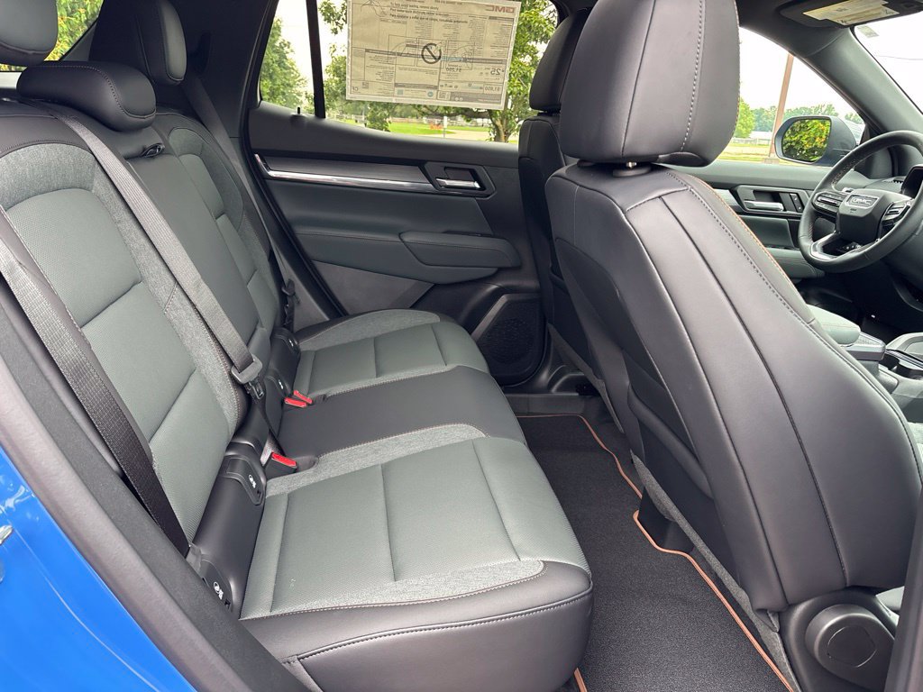 New 2027 GMC Terrain AT4 AWD/4WD image 21