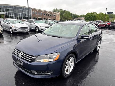 Used 2013 Volkswagen Passat 2.5 SE image 7