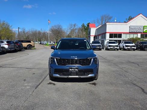 New 2026 Kia Sorento S w/ S Panoramic Sunroof Package AWD/4WD image 2