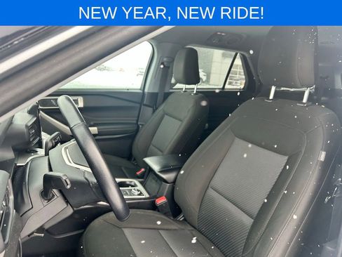 Certified 2022 Ford Explorer XLT image 16