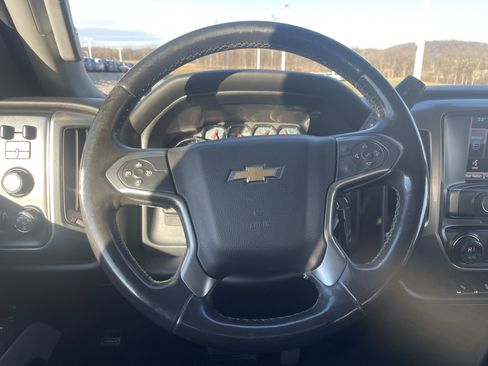 Used 2015 Chevrolet Silverado 2500 LT w/ LT Convenience Package image 16