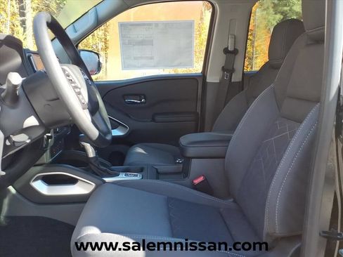 Certified 2026 Nissan Frontier SV w/ Tow Package AWD/4WD image 9