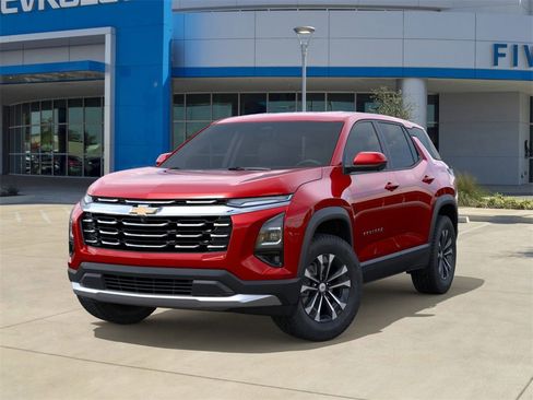 New 2026 Chevrolet Equinox LT w/ Convenience Package II image 6