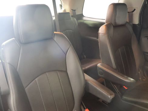 Used 2016 GMC Acadia SLT w/ Open Road Package AWD/4WD image 53