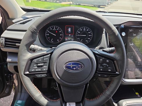 New 2026 Subaru Crosstrek 2.5i Limited AWD/4WD image 9