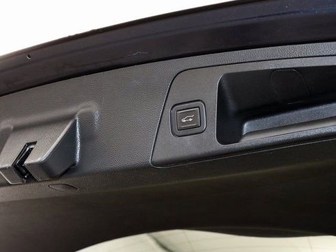 Used 2020 Buick Envision Preferred image 28