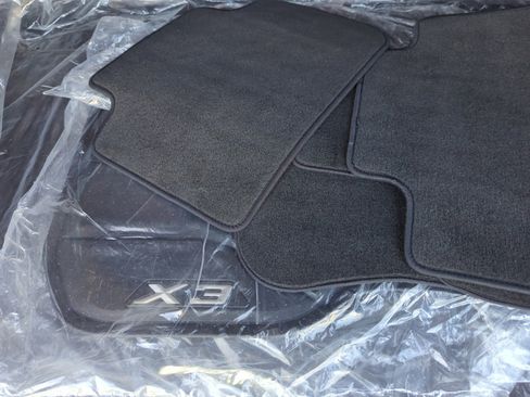 Used 2024 BMW X3 sDrive30i w/ Convenience Package image 29