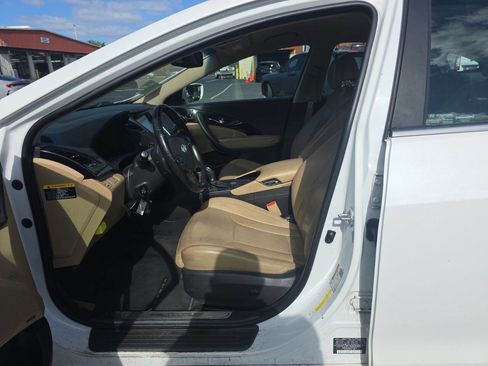 Used 2014 Hyundai Azera Limited image 4