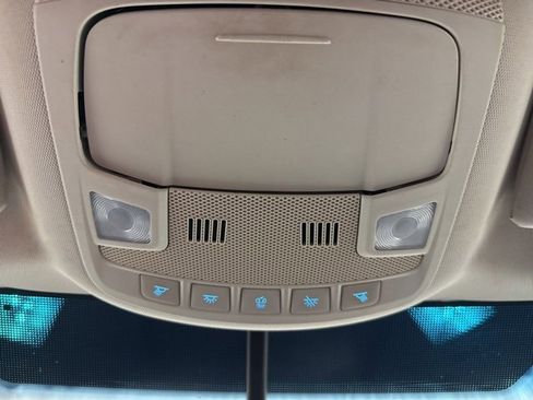 Used 2017 Ford Edge Titanium image 29