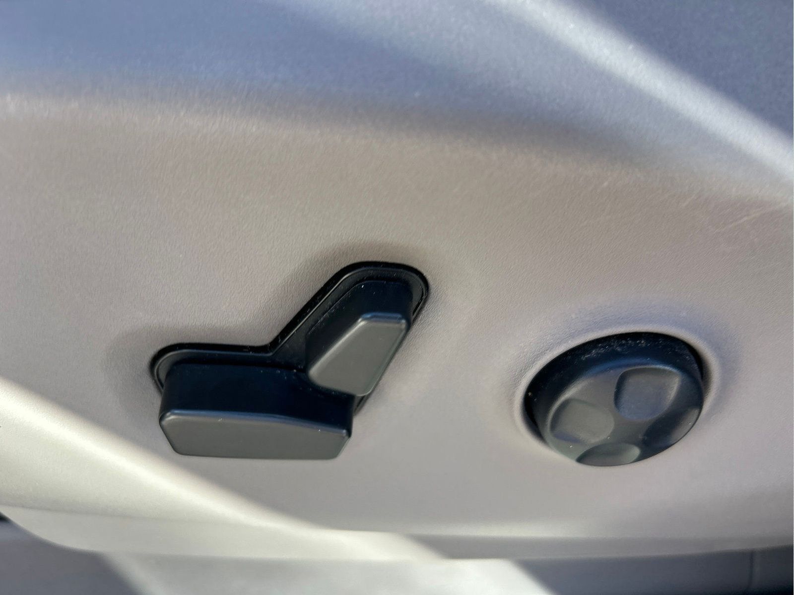 Certified 2021 Chrysler Pacifica Touring-L FWD image 27