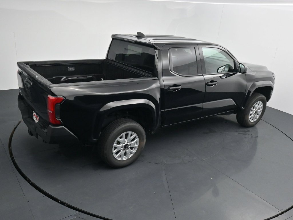 Used 2025 Toyota Tacoma SR AWD/4WD image 26