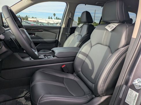New 2025 Honda Pilot EX-L image 12