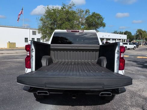 Used 2025 Chevrolet Silverado 1500 Custom Trail Boss AWD/4WD image 13