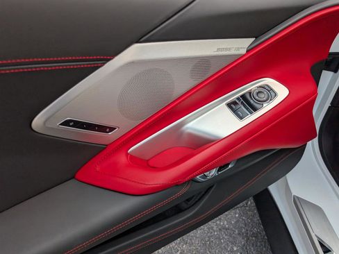 Used 2022 Chevrolet Corvette Stingray Premium Cpe w/ Z51 Performance Package image 16