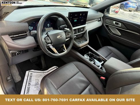 Used 2025 Ford Explorer Platinum w/ LUX Leather Package image 32