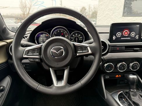 Used 2023 MAZDA MX-5 Miata Grand Touring image 9