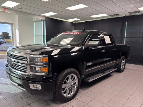 Used 2015 Chevrolet Silverado 1500 High Country w/ High Country Premium Package AWD/4WD image 7