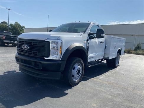 New 2025 Ford F450 XL image 27