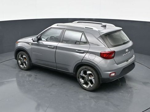 Used 2020 Hyundai Venue SEL w/ Convenience + Premium Package FWD image 30