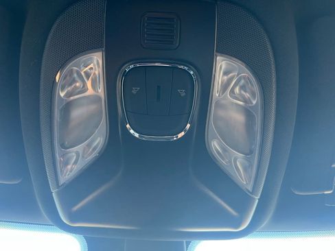 New 2026 Jeep Compass Latitude image 7