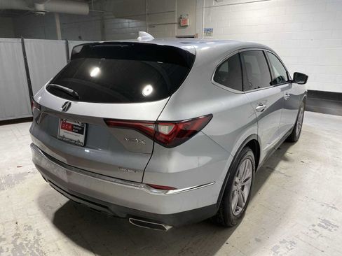 Used 2023 Acura MDX SH-AWD image 26