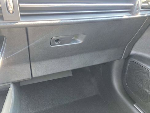 New 2025 Lincoln Corsair FWD w/ Rear Removable Package Tray image 28