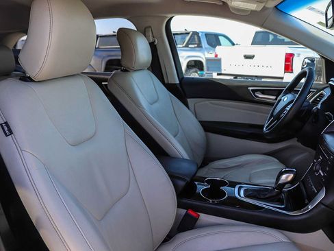 Used 2016 Ford Edge Titanium w/ Class II Trailer Tow Package AWD/4WD image 15