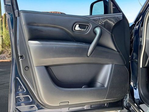 Used 2022 INFINITI QX80 Luxe w/ Cargo Package RWD image 23
