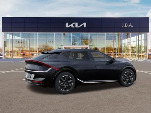 New 2026 Kia EV6 Wind AWD/4WD image 6