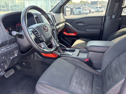 Used 2022 Nissan Frontier Pro-X w/ Technology Package RWD image 2
