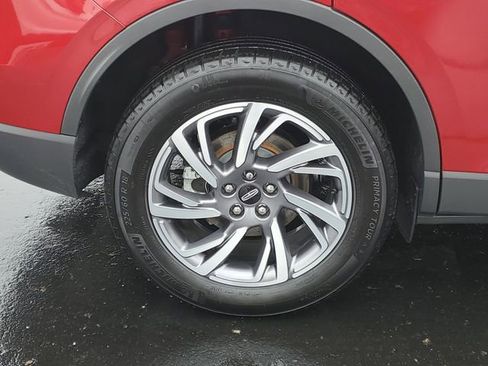 Certified 2023 Lincoln Corsair Standard w/ Equipment Group 101A image 5