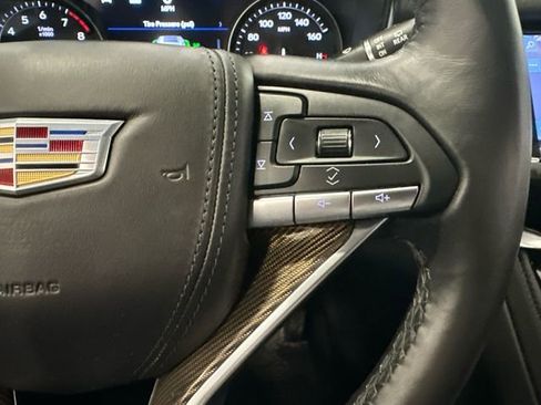 Certified 2022 Cadillac XT6 Premium Luxury w/ Platinum Package image 18